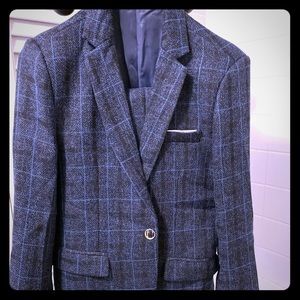 Wool two-piece pantsuit